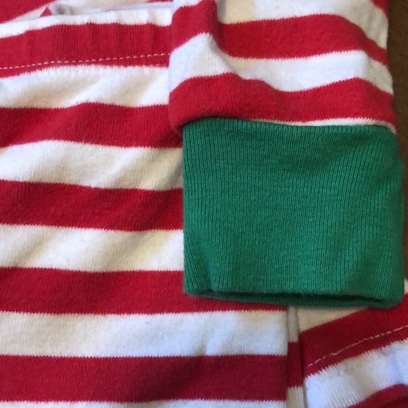 Carters Christmas pajamas - Picture 3 of 6